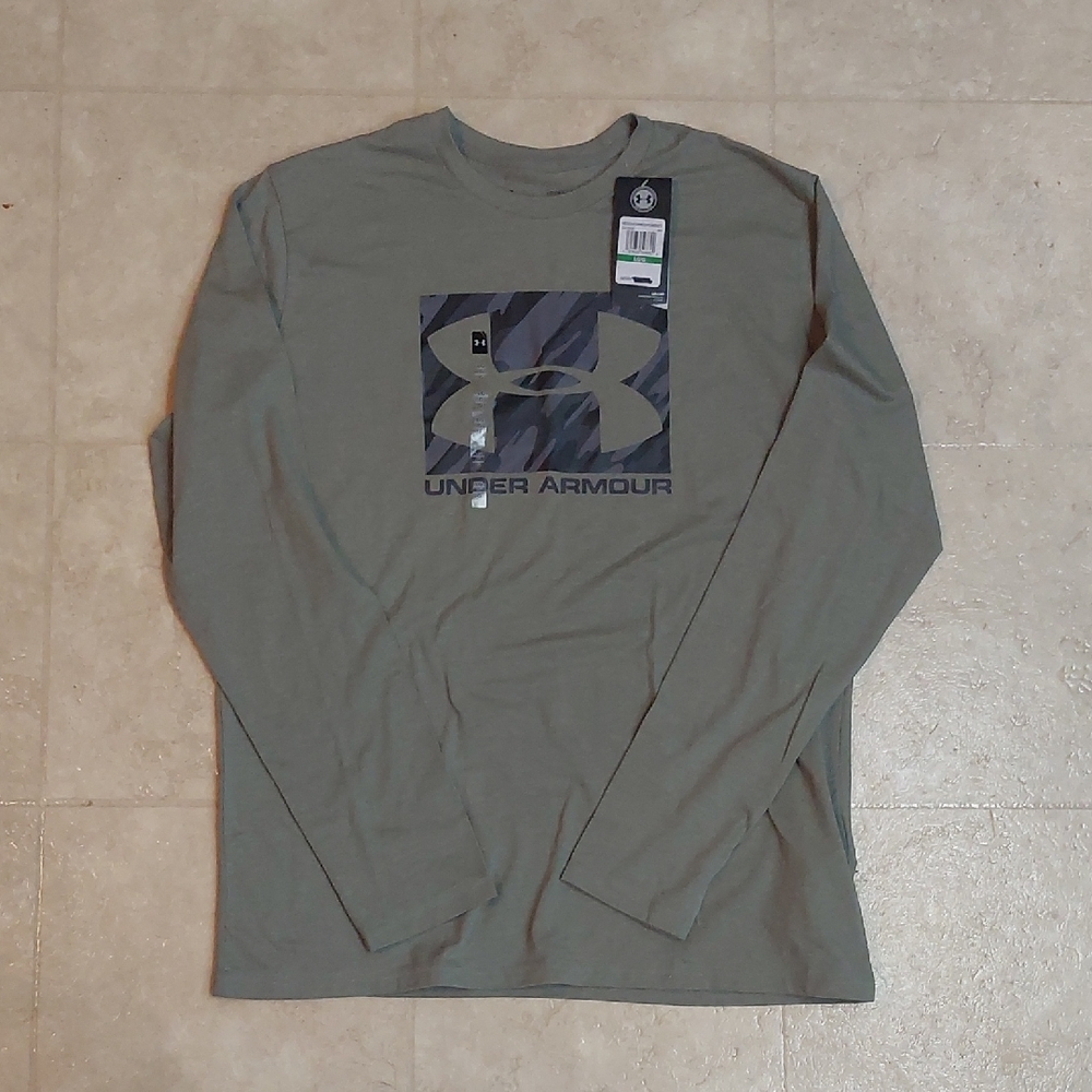 Under Armour Men's Long Sleeve Tee - Olive NWT (Flawed)